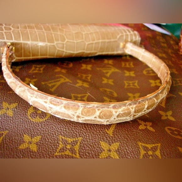 RARE Vintage GUCCI Crocodile Alligator KELLY Handbag Purse Bag  PRETTY Accessory - Picture 2 of 13